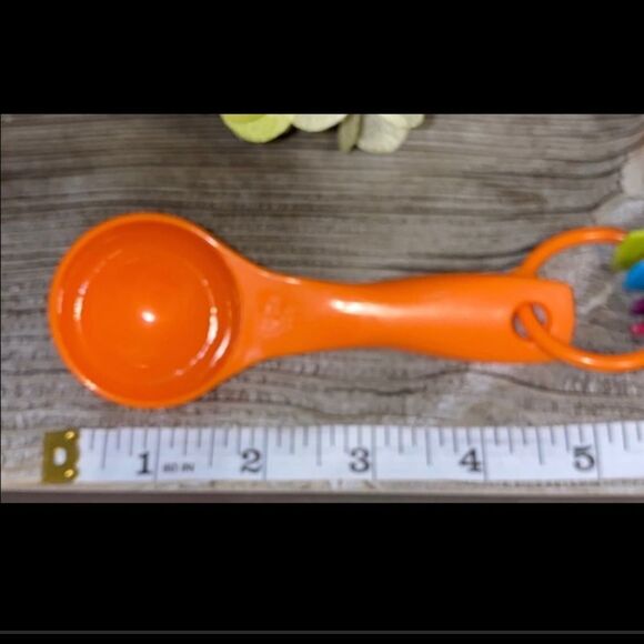 Colorful measuring spoons  - Picture 5 of 8